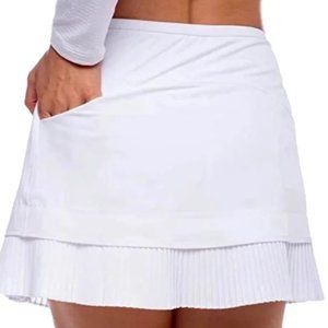 Stunning! IBKUL white tennis/golf skirt with fun pleats! Pockets. Pullon. Large